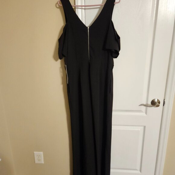 Women's Jumpsuit - Picture 2 of 9